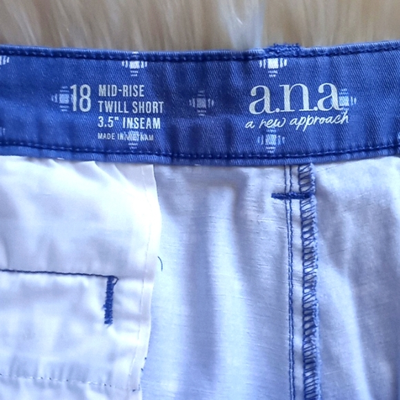 AnA Mid Rise Twill Shorts-# 1628+ - Picture 5 of 12